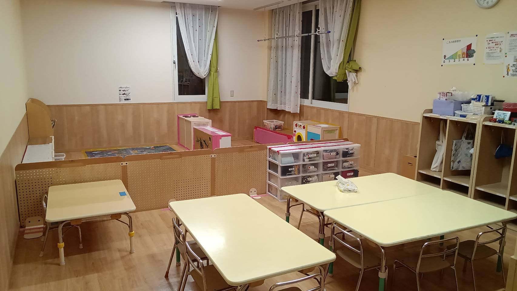 夜勤保育士　苫小牧東病院　ペンギン保育園